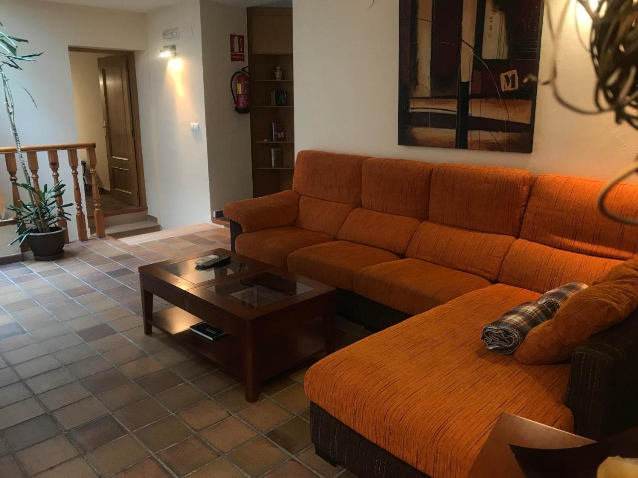 דירות Caces Casa Sierpes מראה חיצוני תמונה